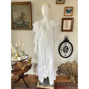 Vintage 1980s Trashy Lingerie Edwardian Inspired  Peignoir Dressing Gown Small